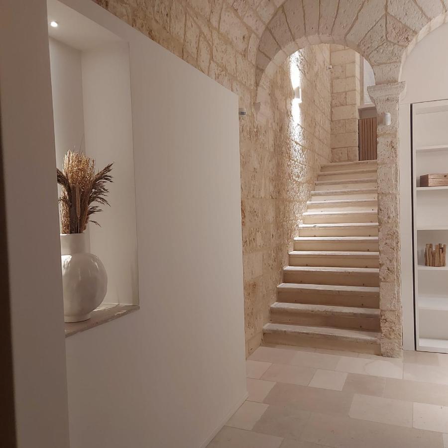 Bed and Breakfast Palazzo Momi Бари Экстерьер фото