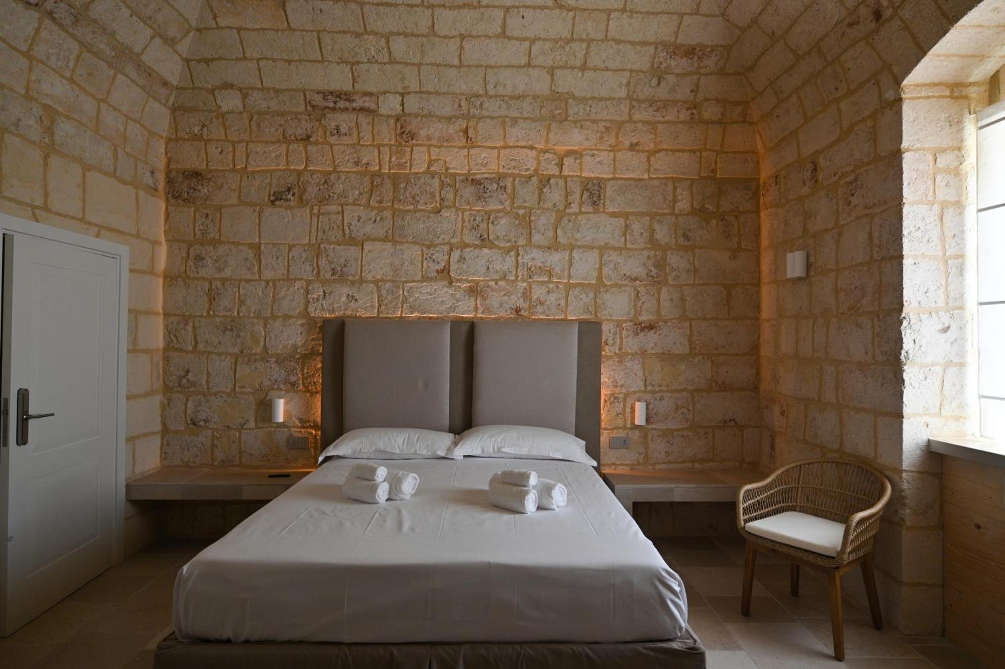 Bed and Breakfast Palazzo Momi Бари Экстерьер фото